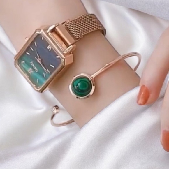 𝅺WOMEN’S Watch & Braclet set - Picture 1 of 4